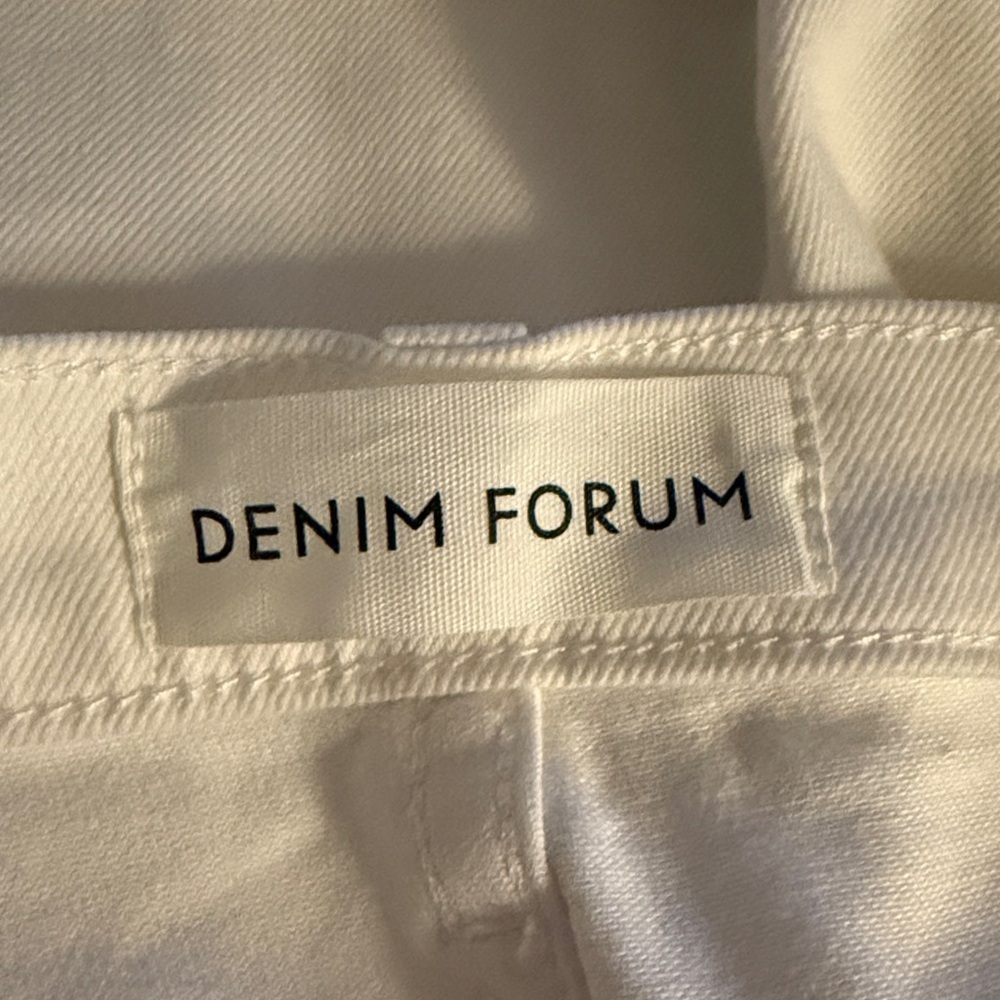 Denim Forum | Arlo High Rise Straight 28L Jeans - Picture 5 of 11